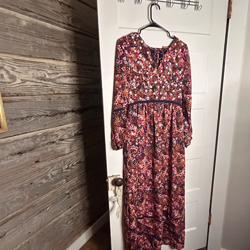 Princess Bride Worthy floral Dress